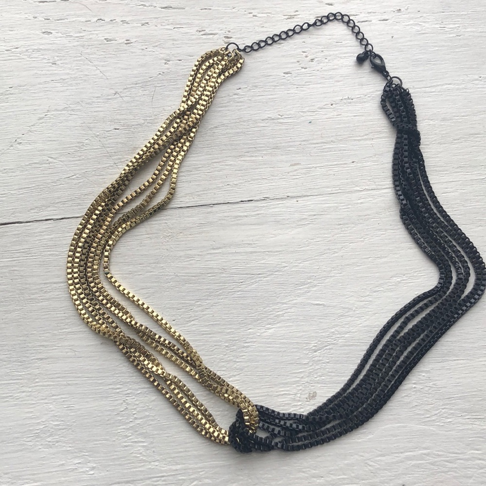 Black and gold color block chain necklace